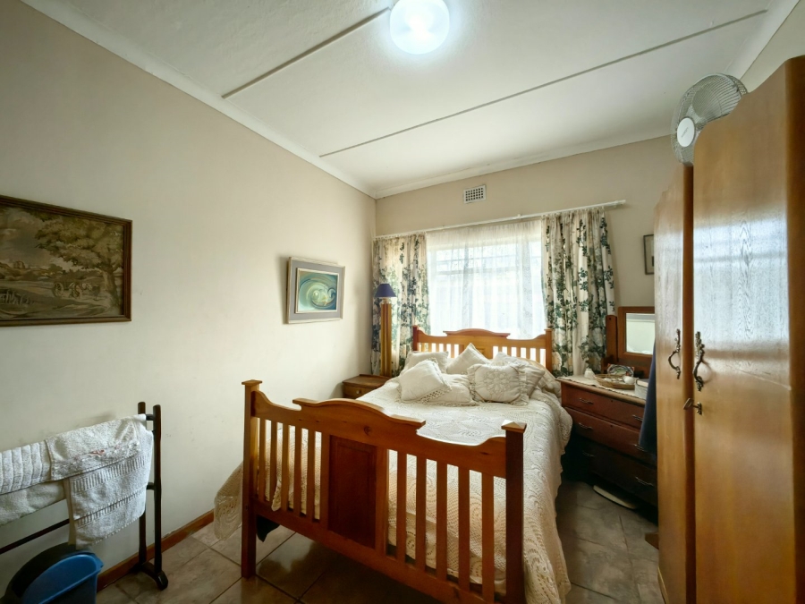 3 Bedroom Property for Sale in Fraaiuitsig Western Cape